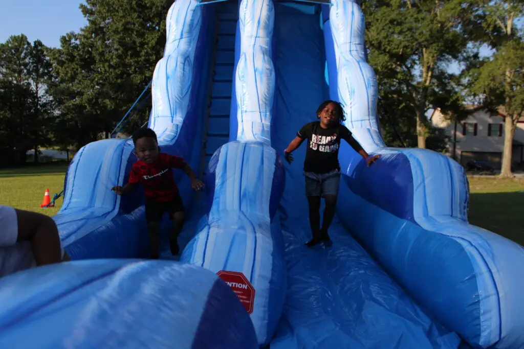 Kids Water Slide Rentals in Dallas GA – Marques Amusement Company